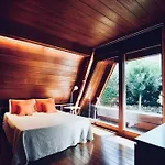 Boheme Cottage With Swimming Pool